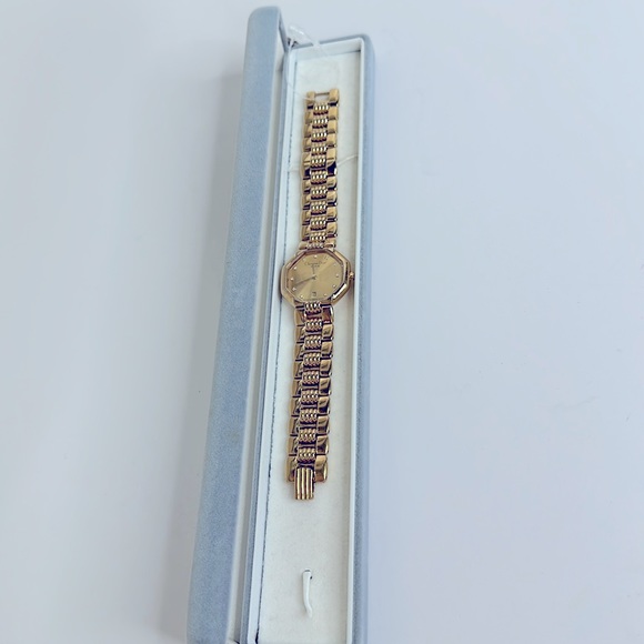 Dior octagonal gold watch - Picture 4 of 4